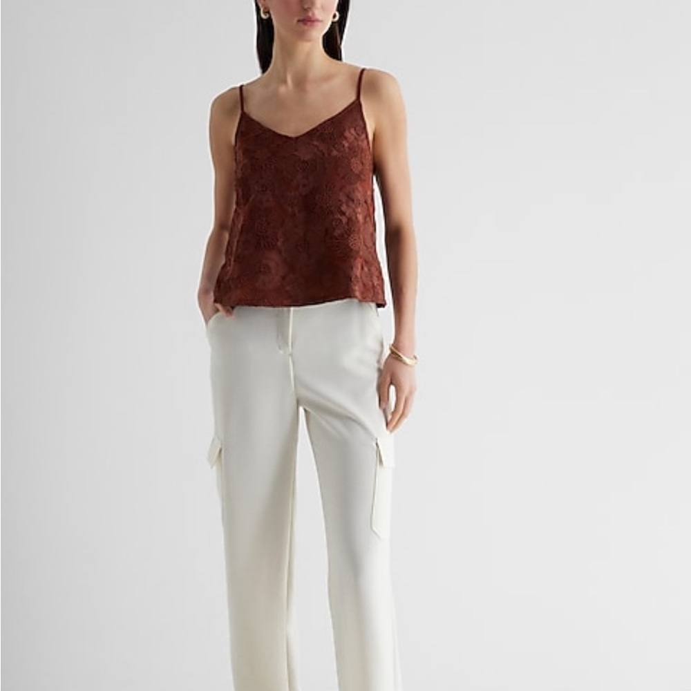 Express Embroidered Floral Mesh V-Neck Cami - Picture 4 of 9